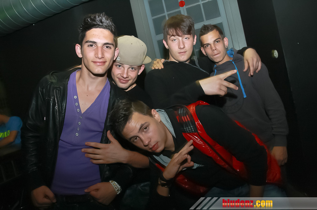 11644637.jpg