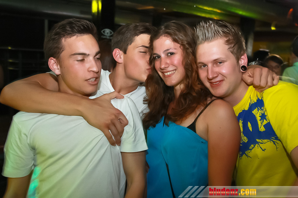 11644730.jpg