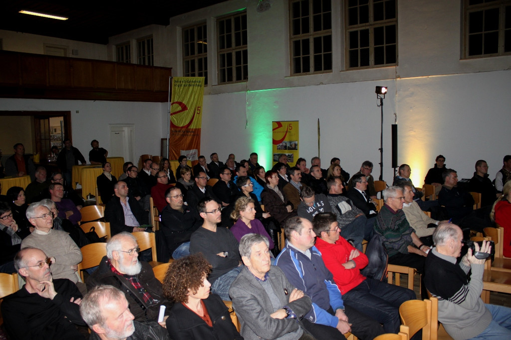 Solaranlage Schulzentrum Entwicklung 2012 _14__jpg-1336919922