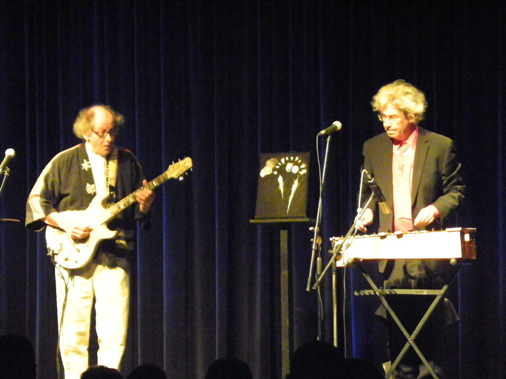 114_7119_JPG-1336947158