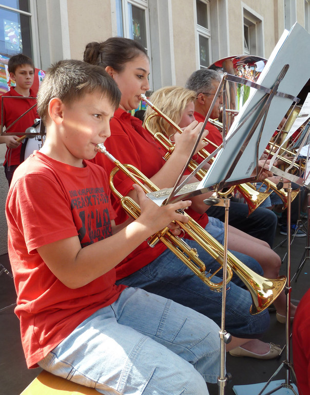 Schulhof4dMusik_jpg-1337025511