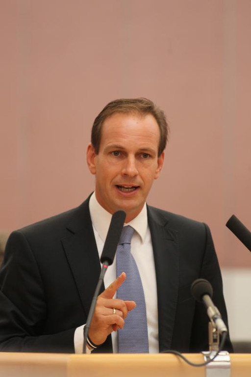 file61p2hbl0u091ntnyngn.jpg