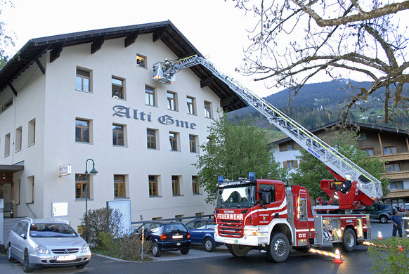 Feuerwehr__bung mit Drehleiter - 044 - Copyright by Gerhard Scopoli.jpg