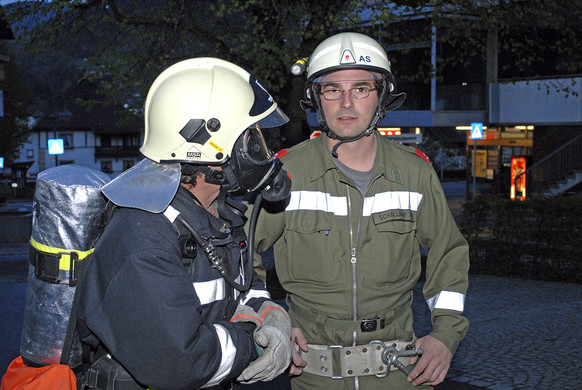 Feuerwehr__bung mit Drehleiter - 071 - Copyright by Gerhard Scopoli.jpg