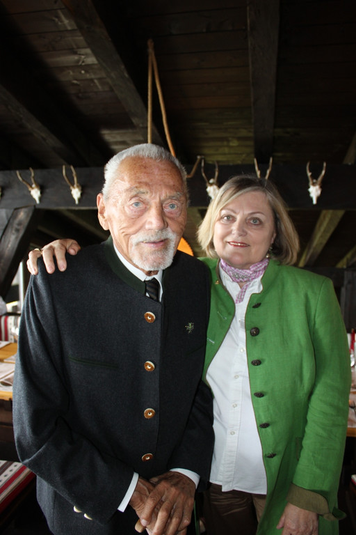 Kinz Ferdinand EHRENZEICHEN _4__jpg-1337150774
