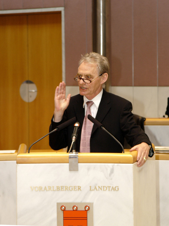 keckeis_rostra01_jpg-1337288521