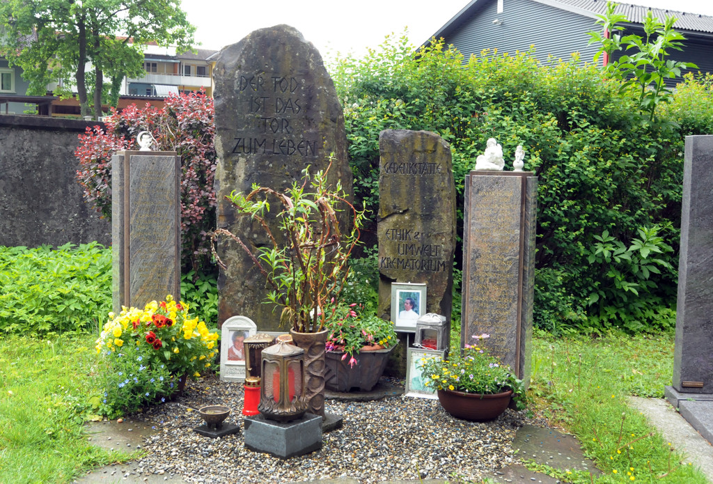 Grabst__tte Krematorium Mai 2012 35_jpg-1337356103