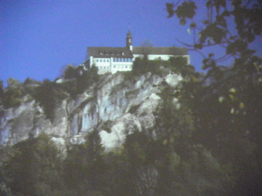 114_7708_JPG-1337386424