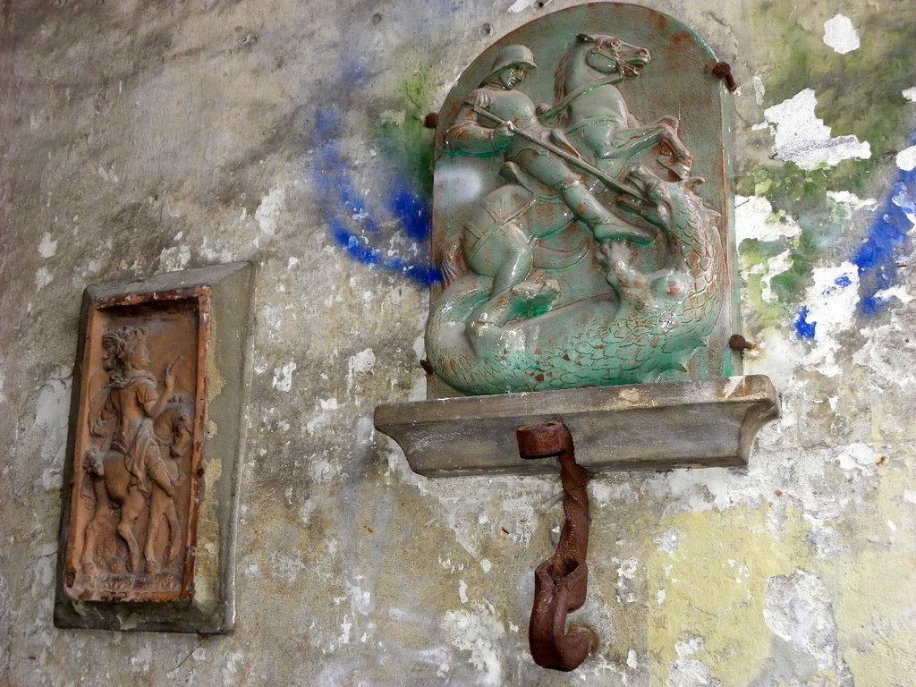 114_3877_JPG-1337423120