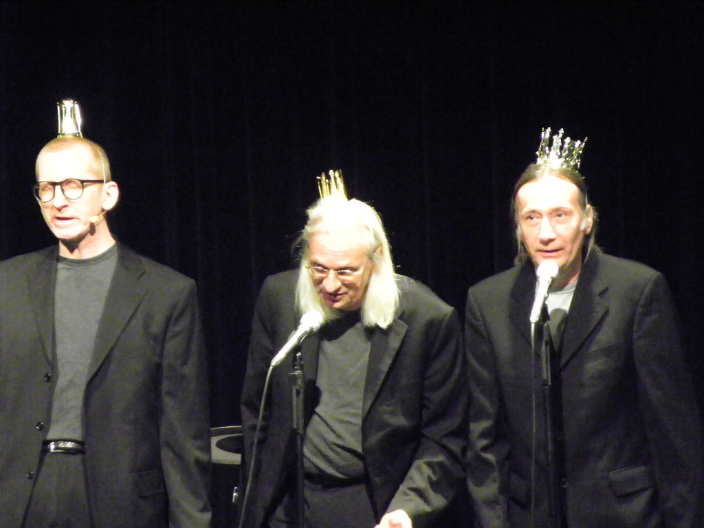 114_7642_JPG-1337425726