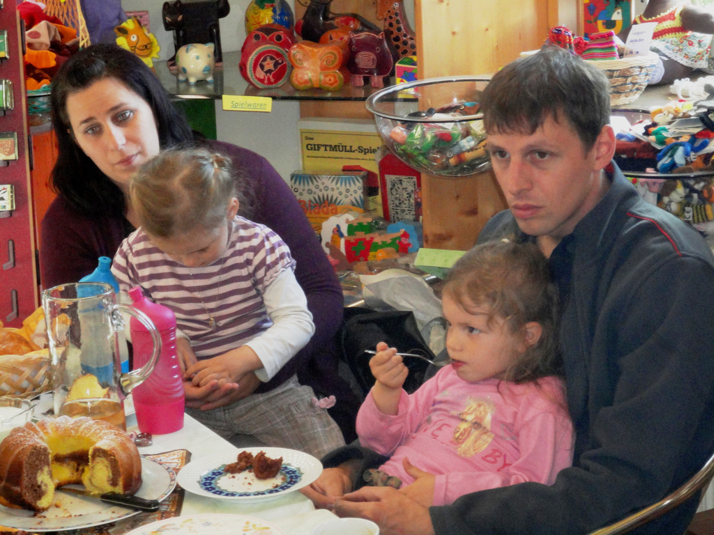 Geld__bergabe Stunde d_ Herzens 5_5_2012 013 _3__JPG-1337458958