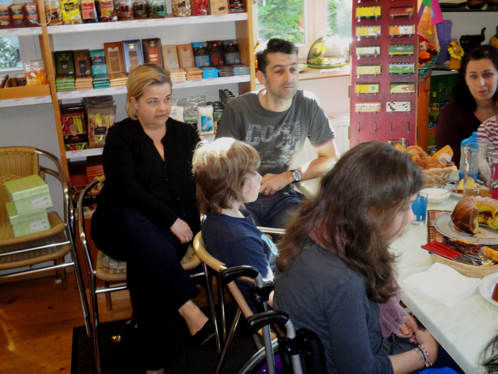 Geld__bergabe Stunde d_ Herzens 5_5_2012 013 _5__JPG-1337459076