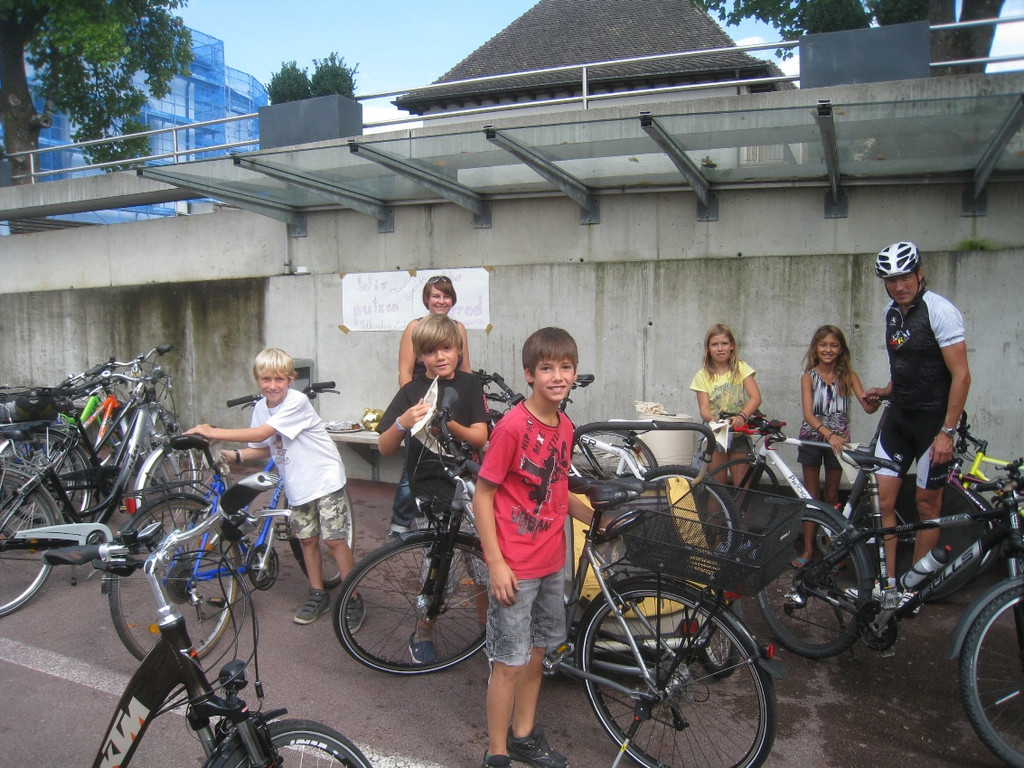 Weltladenfest mit FAHR RAD Start Symbol _5__jpg-1337535213