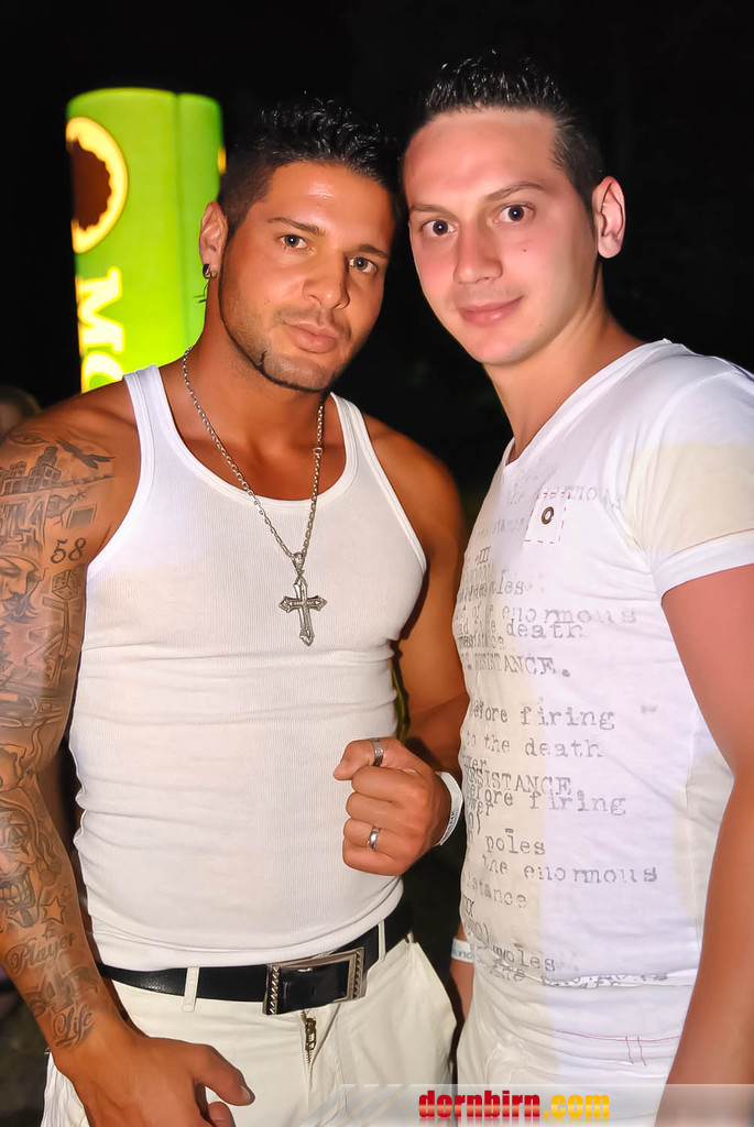9935727.jpg