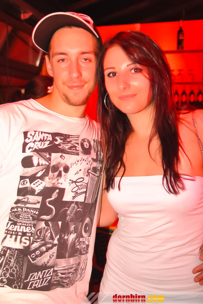 9935643.jpg