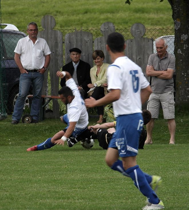 20_5_2012 Fliesen Jams FC R_berg Metzler SK Brederis 106.jpg