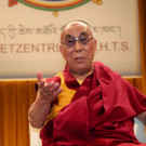 DalaiLama21051247.jpg