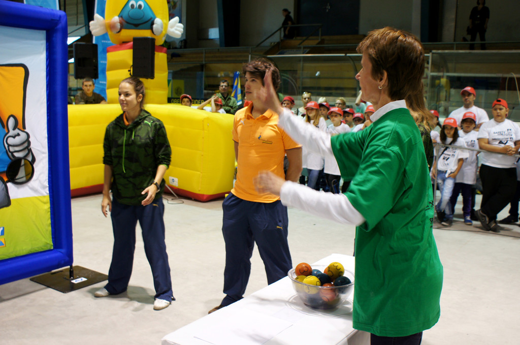 T083_JPG-1337719110