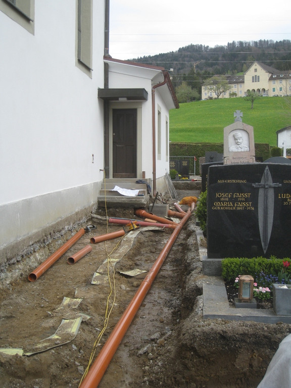 Kirche Sanierung Fortsetzung Rundweg 2012 _5__jpg-1337971886