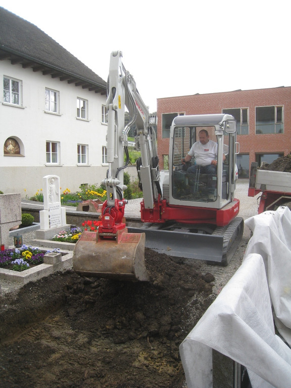 Kirche Sanierung Fortsetzung Rundweg 2012 _6__jpg-1337971890