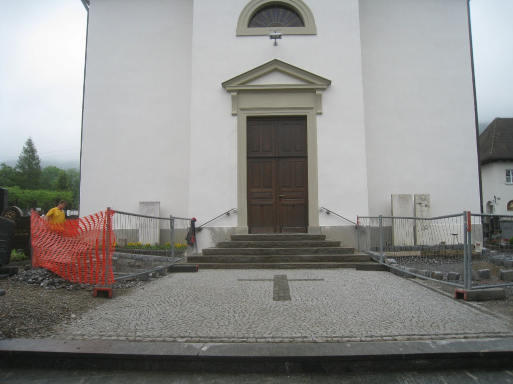 Kirche Sanierung Fortsetzung Rundweg 2012 _35__jpg-1337972016