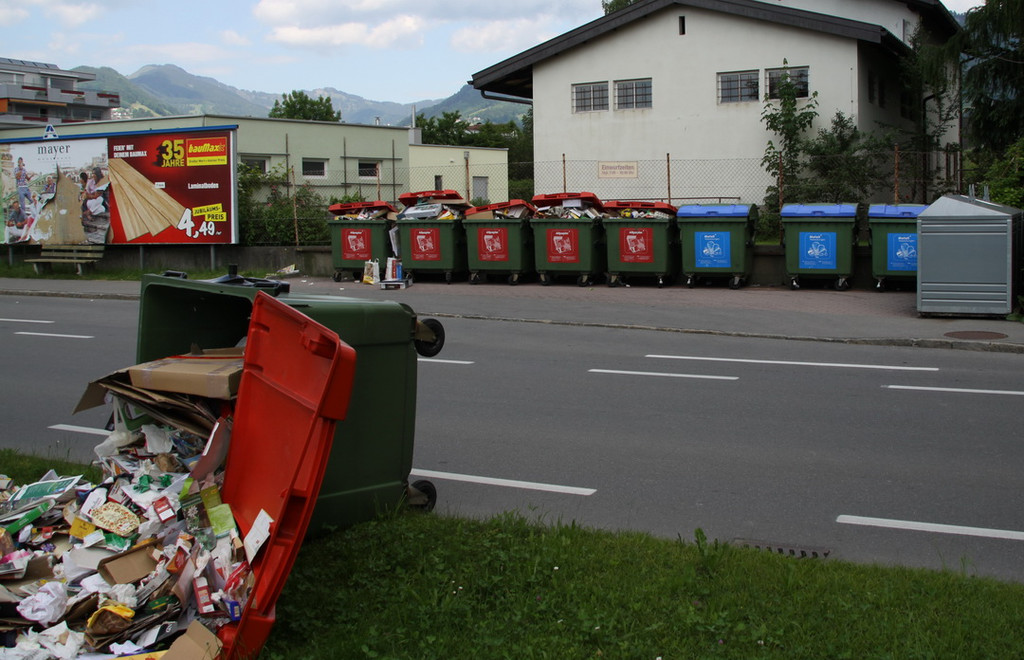 container a_jpg-1338276572