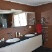 th1badeins_001.jpg