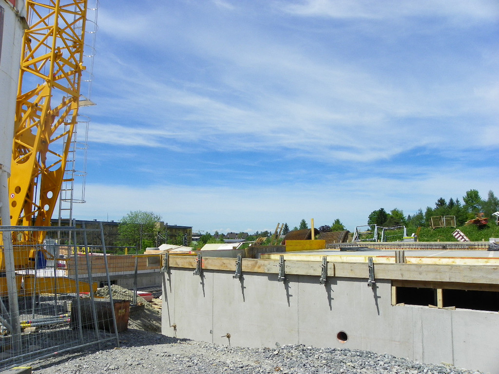 114_7010_JPG-1338331098