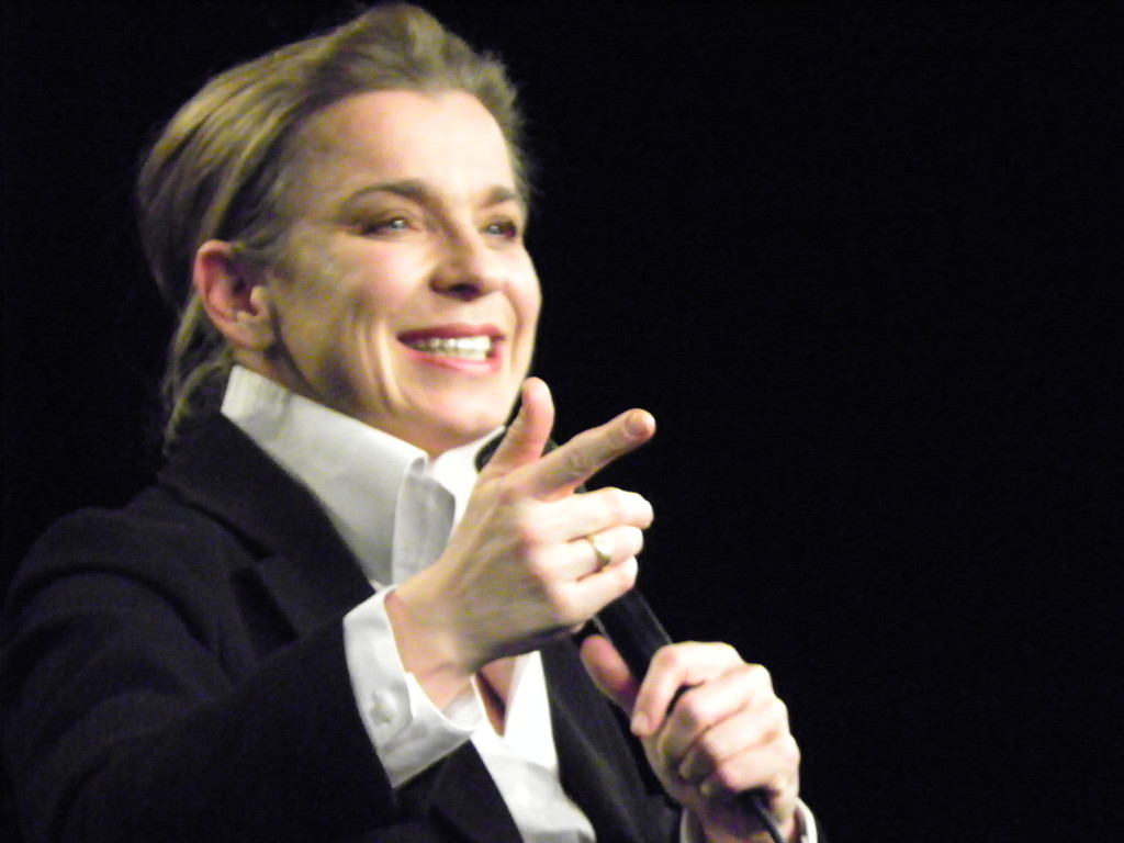 108_2342_jpg-1338504298