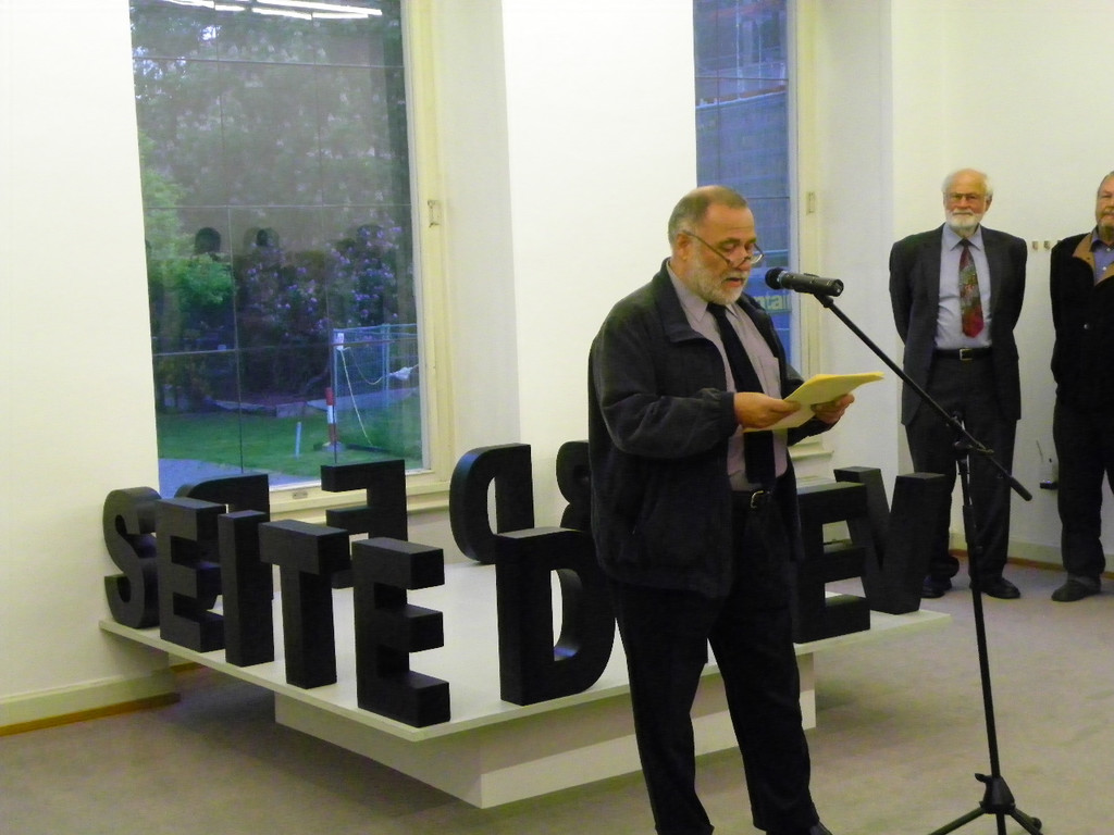 114_7837_JPG-1338508690