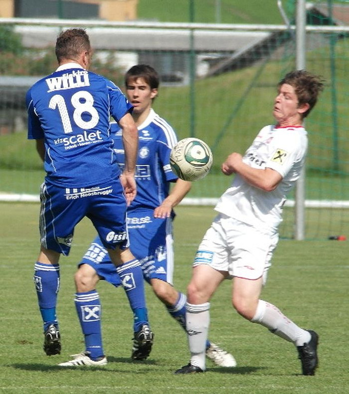 2_6_2012 FC Egg FC Andelsbuch38.jpg
