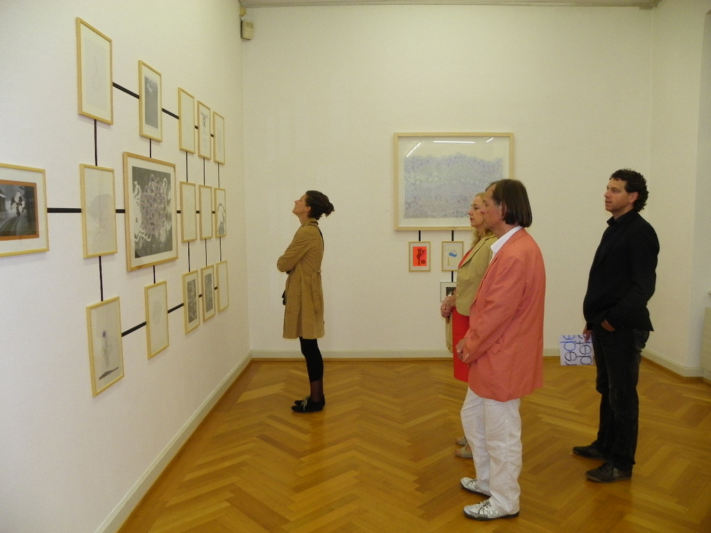 114_7895_JPG-1338758975