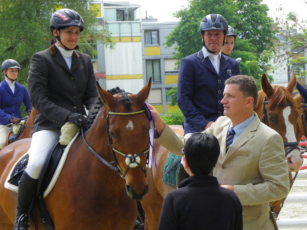 114_8748_JPG-1338759578