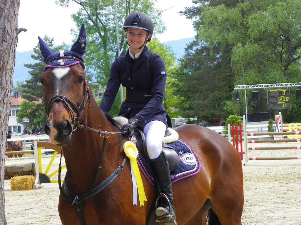 114_8750_JPG-1338759583