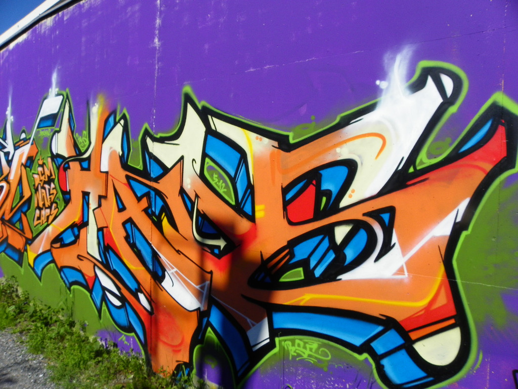 114_8402_JPG-1338760247