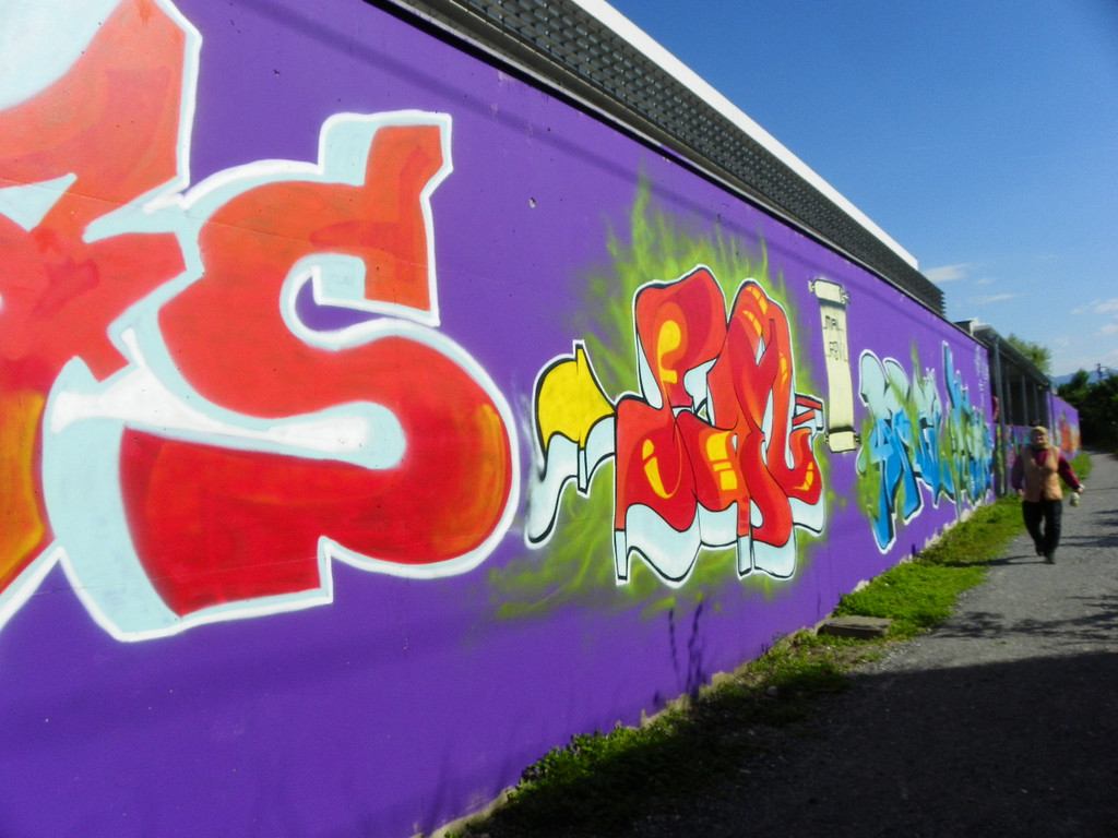 114_8415_JPG-1338760277