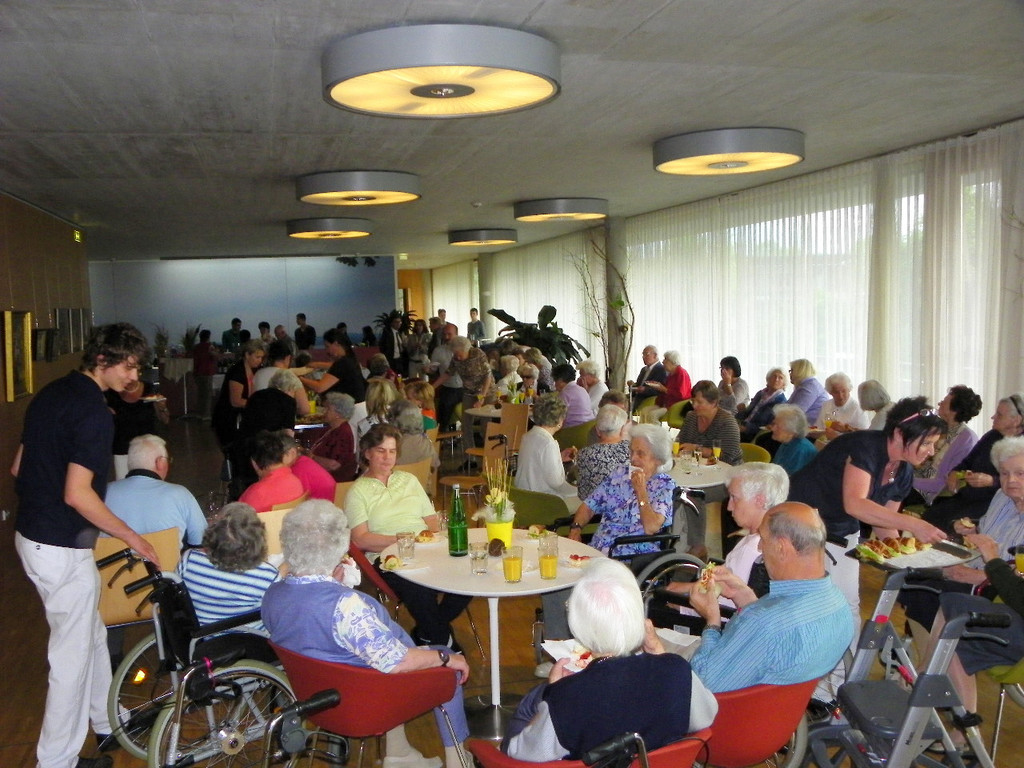 114_8208_JPG-1338763845