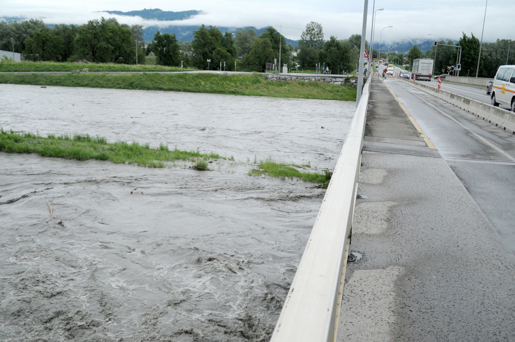 Rheinhochwasser 04_06_2012 676_jpg-1338799453