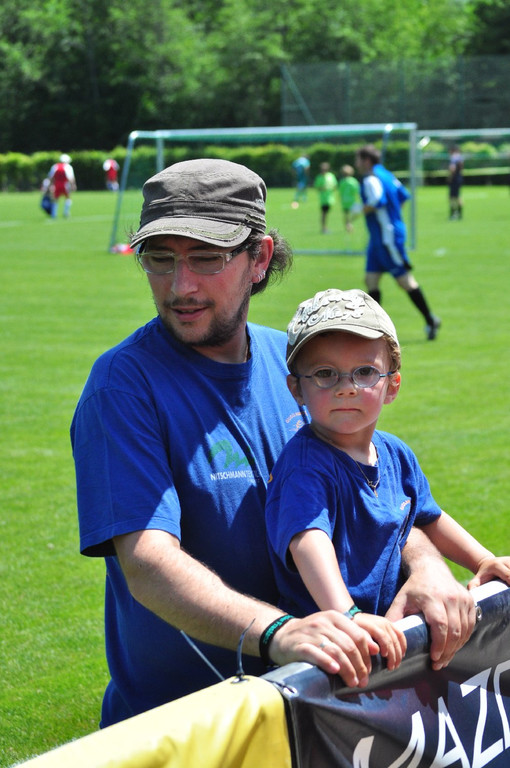 mini-Ortsvereine Fussball 2012 034.JPG