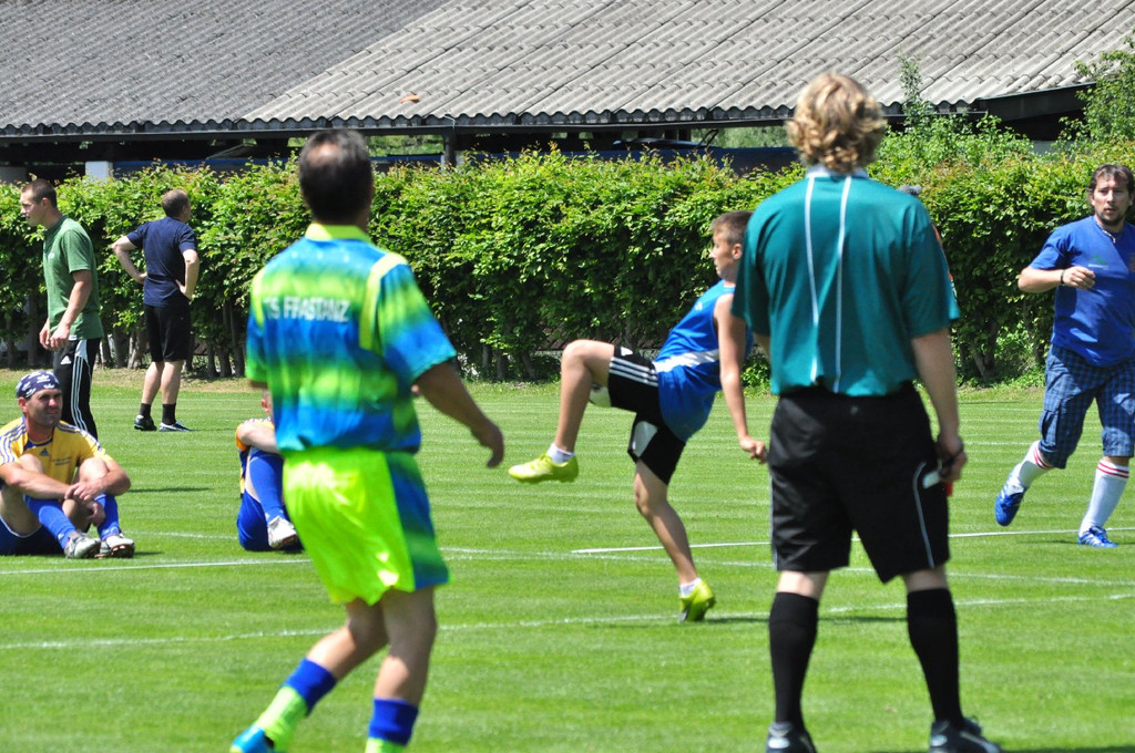 mini-Ortsvereine Fussball 2012 067.JPG