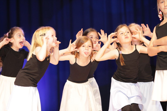 Tanz_16_jpg-1338810037