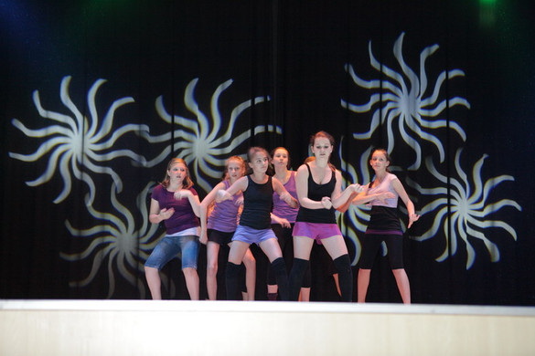 Tanz_26_jpg-1338810053