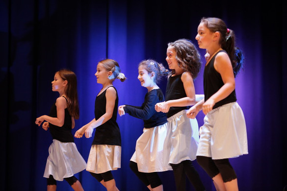 Tanz_31_jpg-1338810060