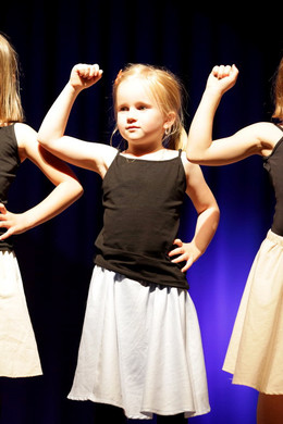 Tanz_32_jpg-1338810062