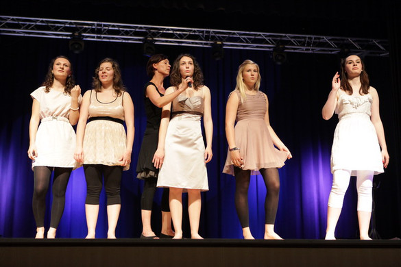 Tanz_47_jpg-1338810090