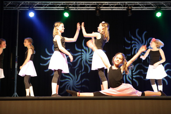 Tanz_50_jpg-1338810095