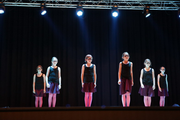 Tanz_55_jpg-1338810103