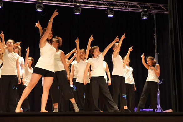 Tanz_37_jpg-1338810678