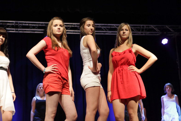 Tanz_39_jpg-1338810682