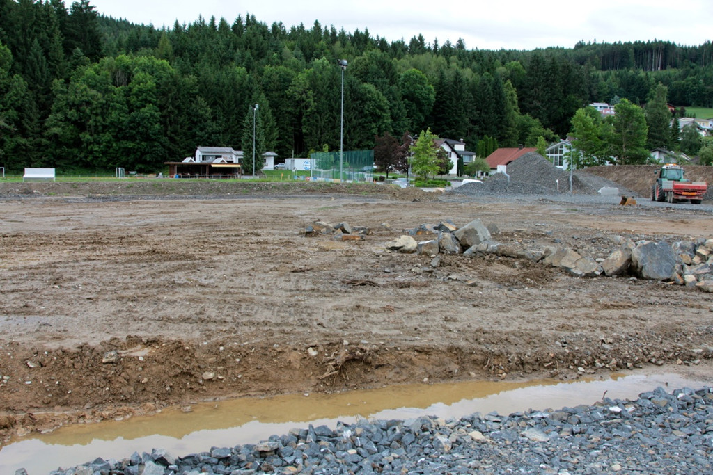KOE_Sportplatzerweiterung Hofen Juni 7_jpg-1338816732